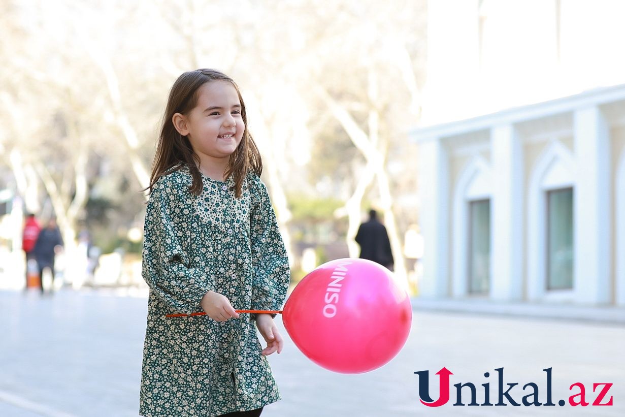 Paytaxtın 8 Mart ab-havası - FOTOLAR